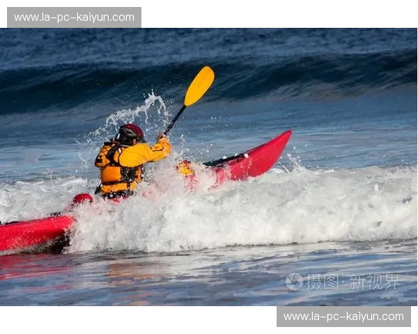 皮划艇比分：在波涛之间掌握每一次超越